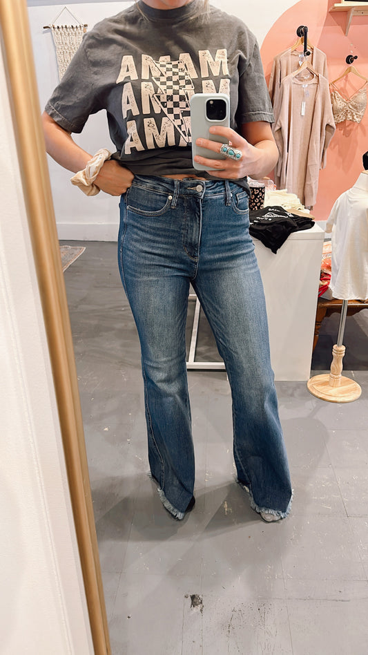 Shelly - Tummy Control Judy Blue Jeans