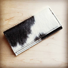 Load image into Gallery viewer, Hair-on-Hide Leather Wallet- Spotted with White