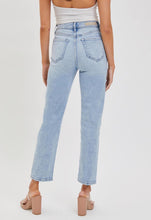 Load image into Gallery viewer, Shawn Straight Jeans