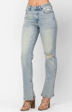 Load image into Gallery viewer, Straight Judy Blue Jeans
